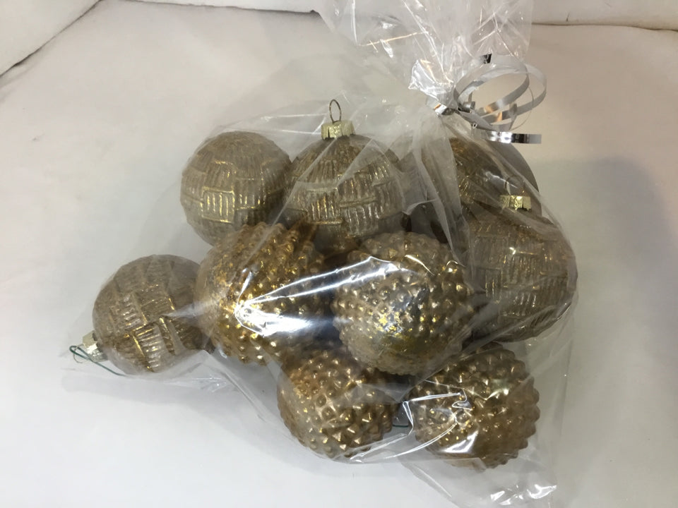Vintage Ornament Gold Glass Set of 12 Holiday Item