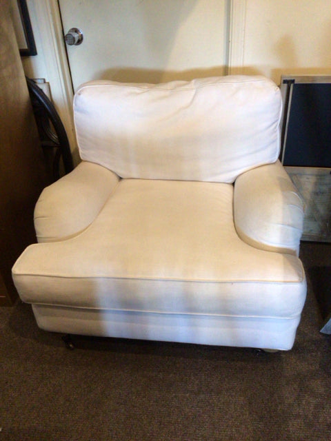 Restoration Hrd. Upholstered Cotton Loose Pillow White Chair