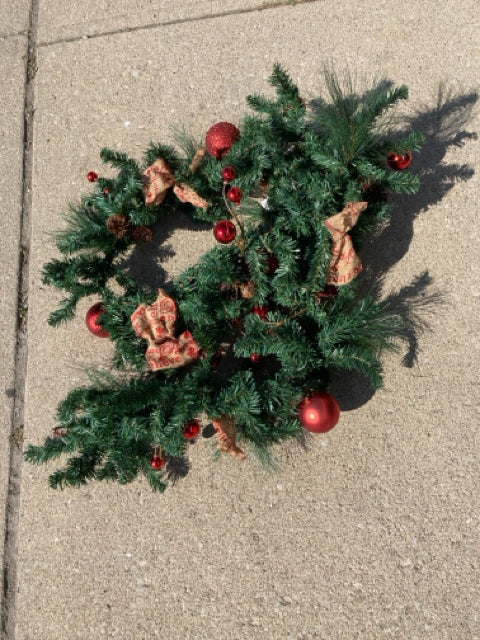 Garland Green/Red Ornaments Pinecones Holiday Item