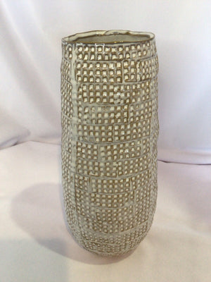 3AQJNMH8 Bloomingvile Cream/ brown Ceramic Checked Vase