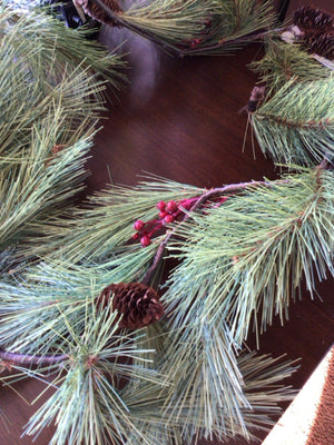 Garland Green/Red Pine Cone Holiday Item