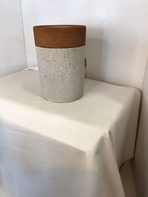 Gray/Brown Pottery Planter