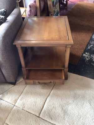 Vintage End Wood 1 drawer Brown Table