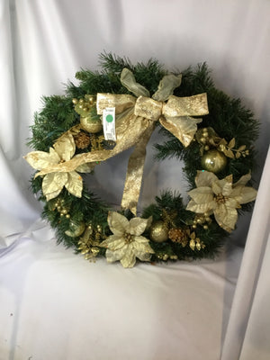 Wreath Green/Gold w/case Light up Holiday Item