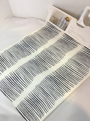 Studio 3B White/Blue Cotton Stripe New Table Runner