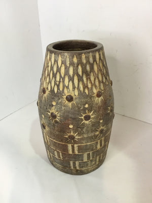 Cream/Gray Pottery Vase