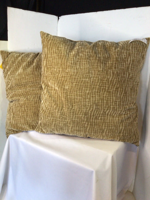 Gold Velvet Pillow Set