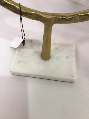 Gold Metal Circle Statue