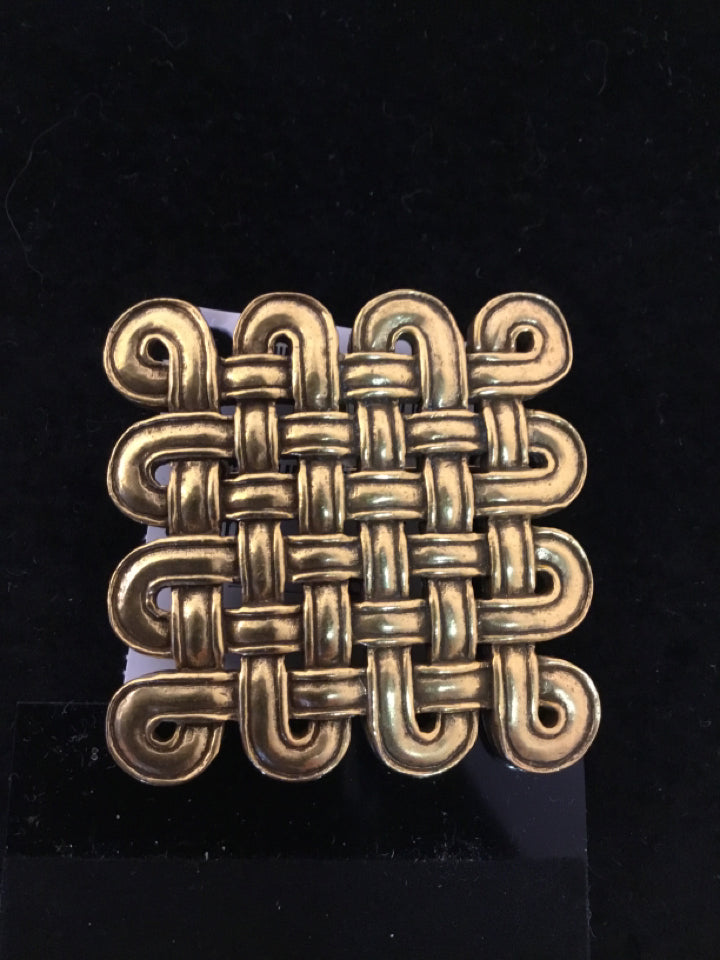 Vintage Metal Gold Pin