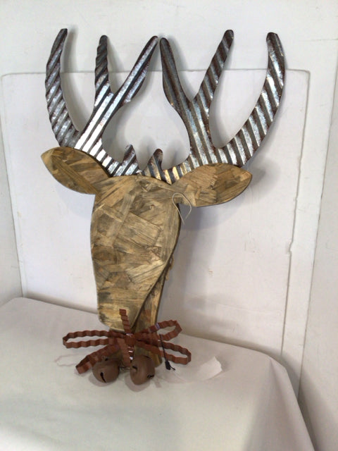 Wall Decoration Brown/Silver Wood & Metal Reindeer Holiday Item