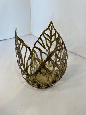 Cyan Design Antiqued Gold Metal Leaf Candle Holder