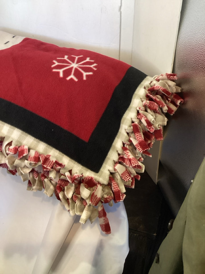 Throw Red Fleece Snowman Holiday Item