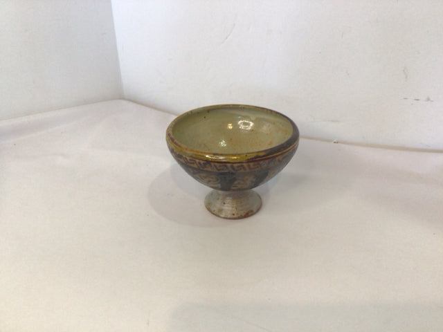 Gray/Brown Pottery Pedestal Bowl