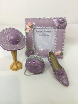 Frame Purple Resin Purse 4 Pieces Figurine