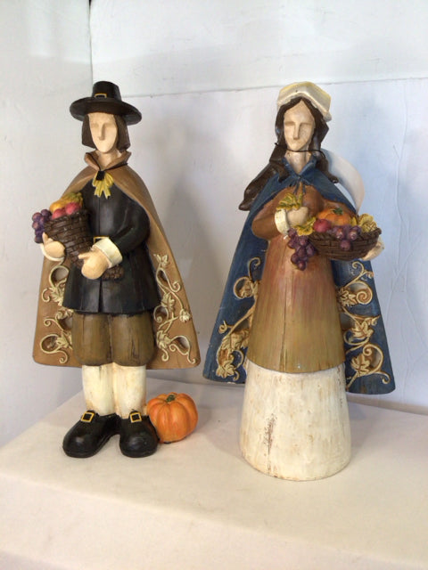 Fall Brown/Multi Wood Pilgrims Pair Holiday Item