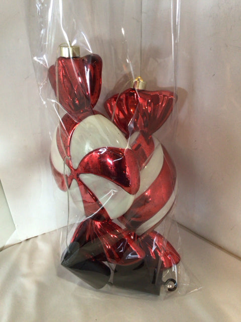 Pair Red/white Plaster Ornaments Candy Holiday Item