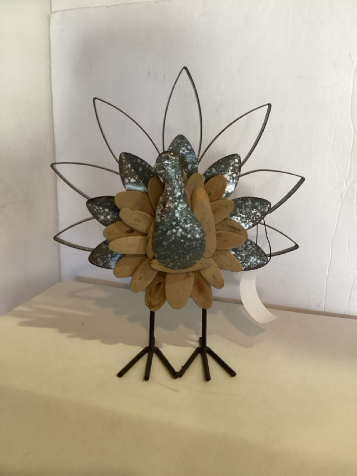 Fall Silver Metal/Wood Turkey Holiday Item
