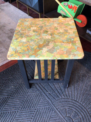 Wood Map Side/End Black/Tan Table