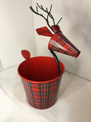Christmas Red/Green Metal Can Reindeer Holiday Item