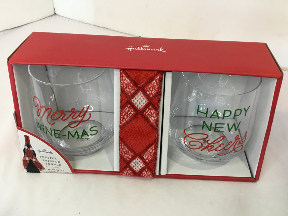 Christmas Red/Green Glass Glasses Pair Holiday Item
