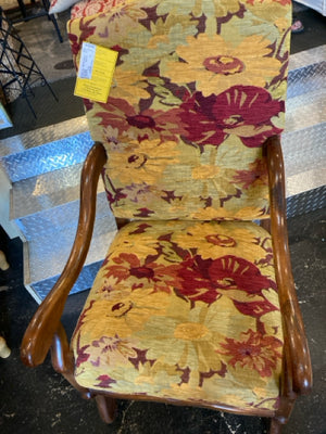 Open Arm Tapestry Red/Gold Chair