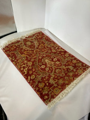 Throw Print Orange/Cream Rug