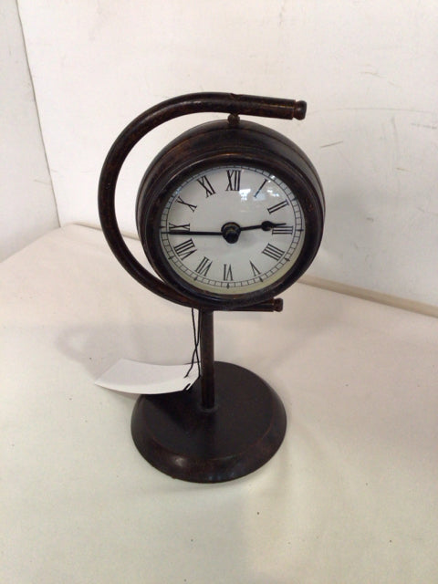 Vintage Table Brown Metal Clock