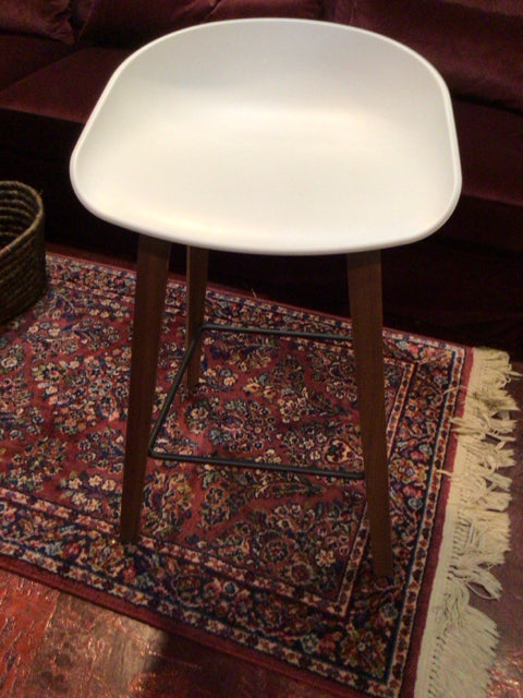 Propylene Wood Base Low Back White/Brown Barstool/Bar Stool