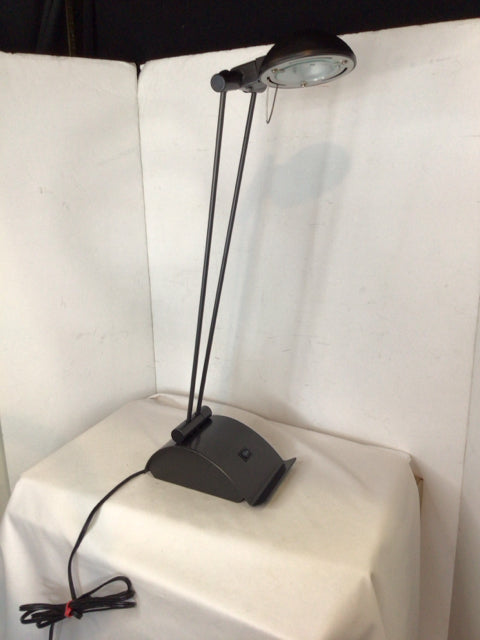 Adjustable Black Metal Lamp