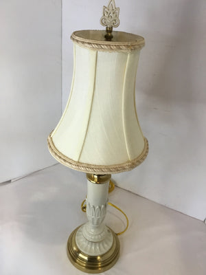 Lenox White/Gold Ceramic Lamp