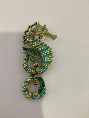 Kirk's Folly Green Seahorse Pin