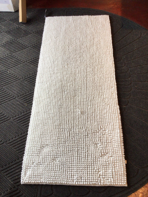 Throw White Rug