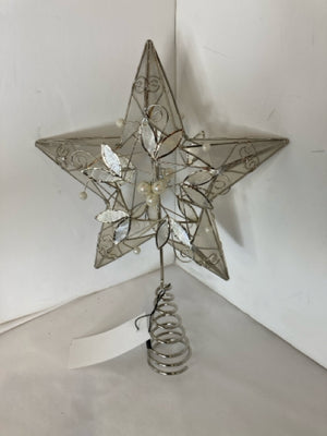 Tree Topper White Star Holiday Item