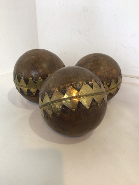 Set of 3 Brown Clay Ball