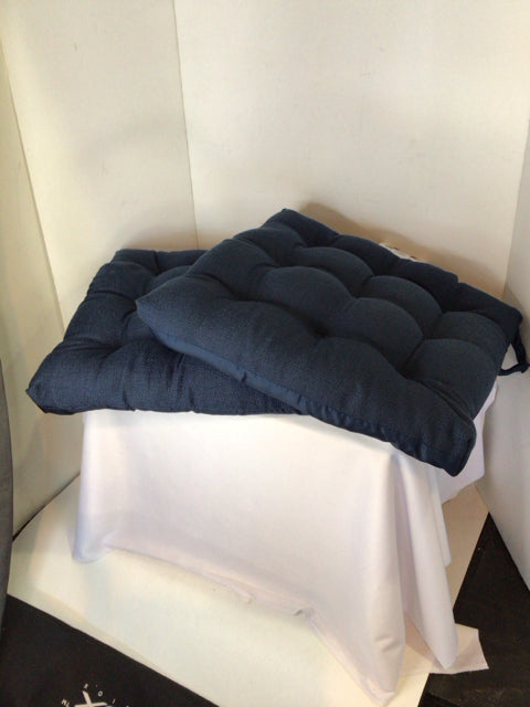 Pair Blue Polyester Chair Cushion Set