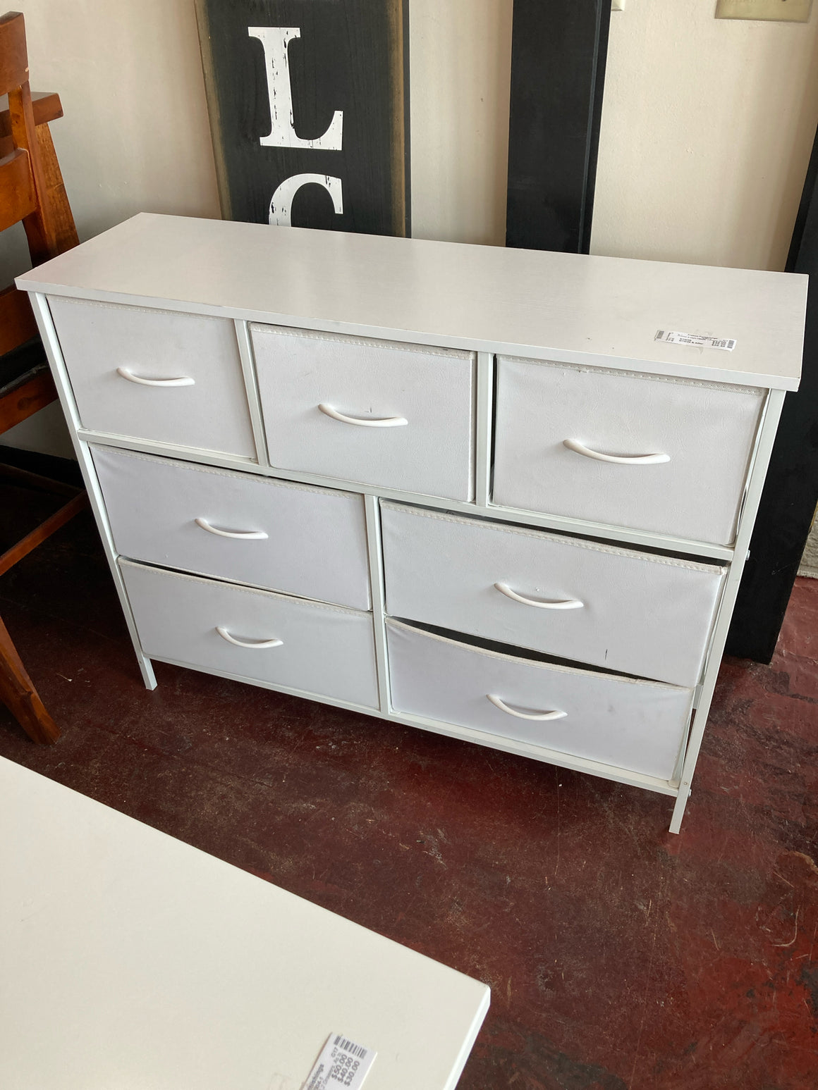 Wood 7 Drawer White Dresser/Chest