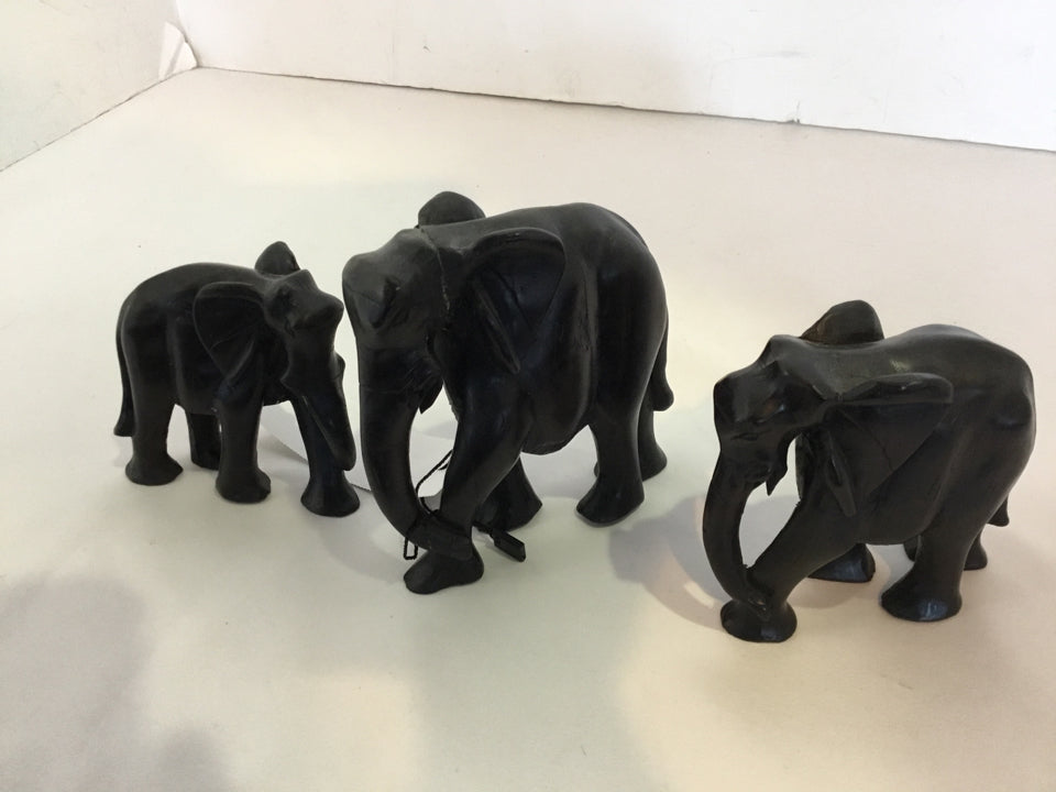Set of 3 Black Resin Elephant Statue