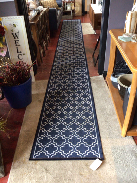Polyester Lattice Blue/White Rug