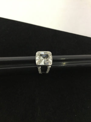 White Rhinestone Ring