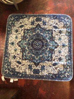 Polyester Blue/White Rug