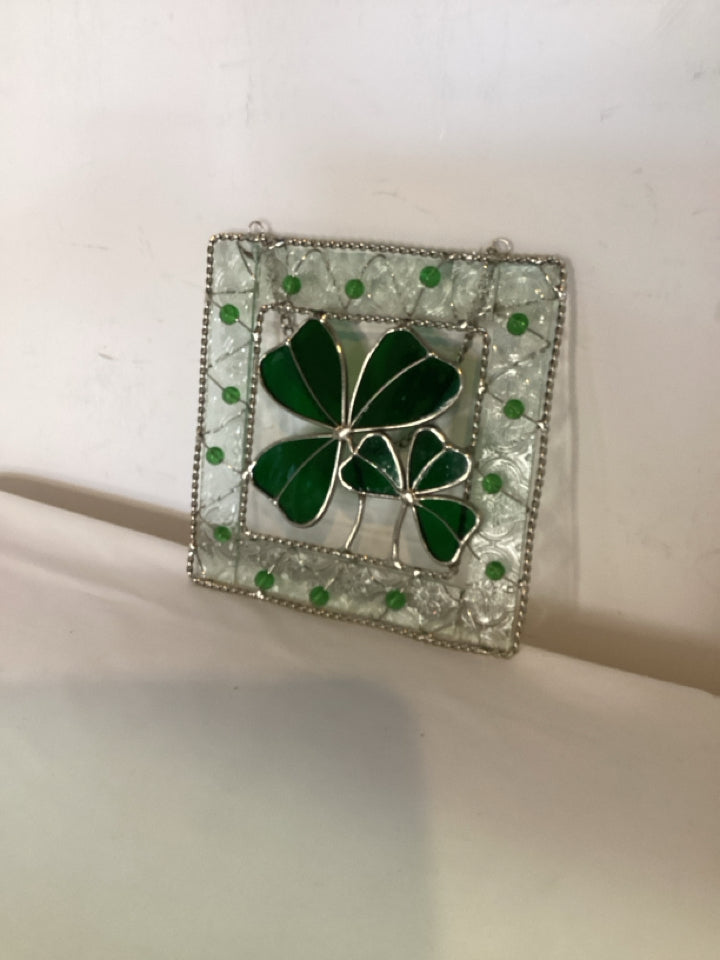 White/Green Shamrocks Stained Glass