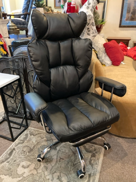 Staples Desk Leather Rolling Black Chair