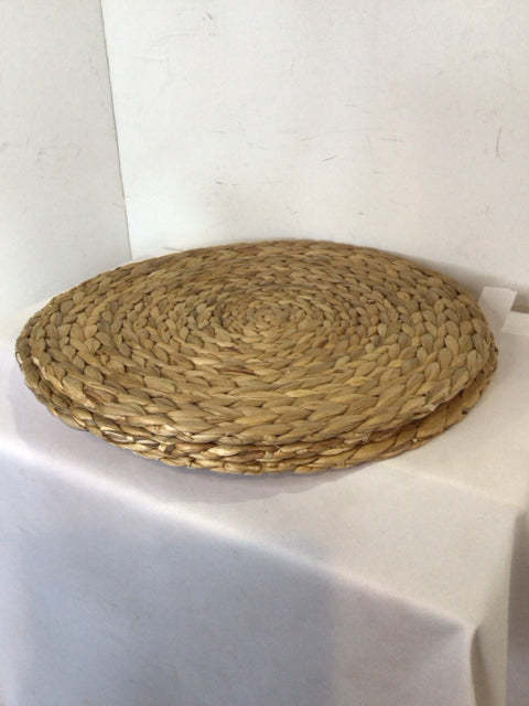 Set of 3 Seagrass Round Weeping Tan Table
