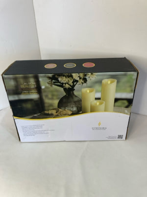 Candles Multi-Color Set of 3 Battery Holiday Item