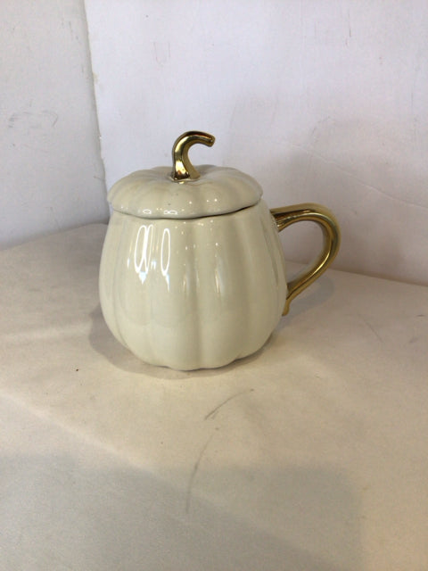 World Market Mug White Ceramic Lidded Pumpkin Holiday Item