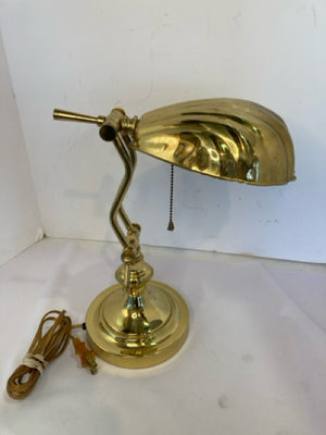 Banker's Brass Jointed Shell Lamp