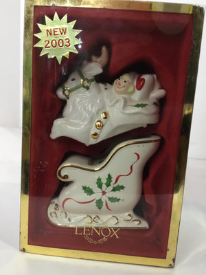 Lenox Salt & Pepper White/Green Ceramic Santa Holiday Item