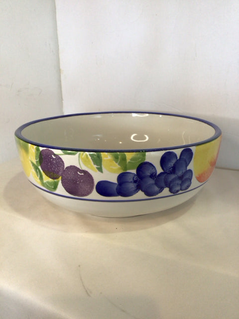 FURIO Cream/Multi Ceramic Fruit Bowl
