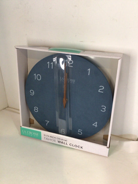 La Crosse Blue Clock