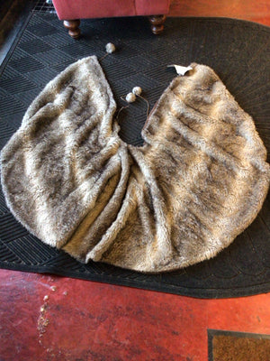 Tree Skirt Brown Faux Fur Polyester Holiday Item